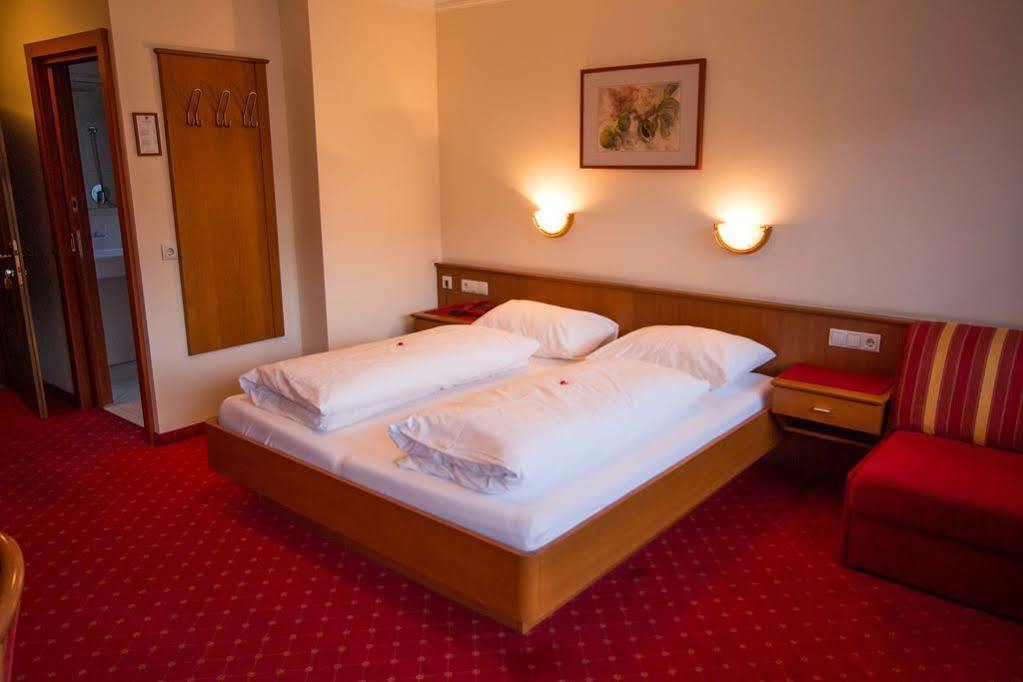 Hotel Rosner Altenmarkt im Pongau Exterior photo